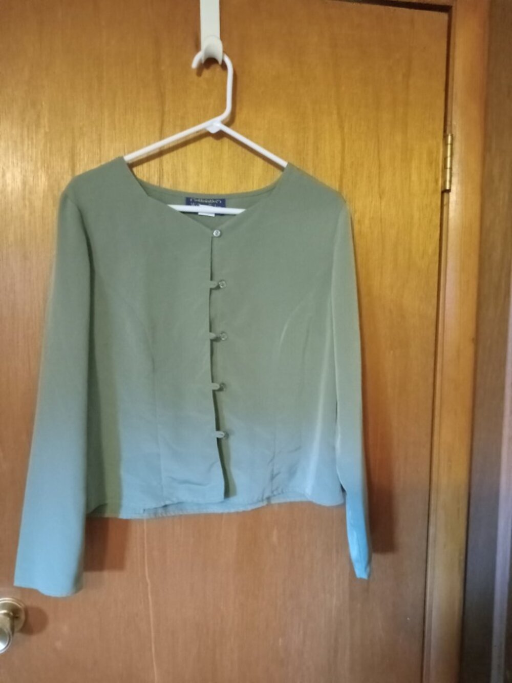 *3 FOR $13* Williow ridge green button up blouse